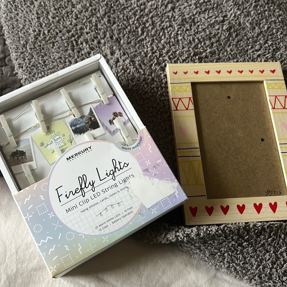 Firefly Twinkle Lights plus frame